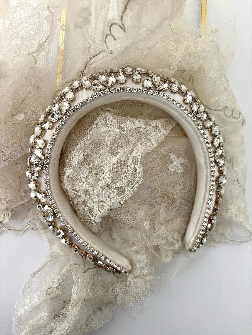 Rhinestone Headband NWOT Padded White Satin Sparkly Special Occassion Bridal